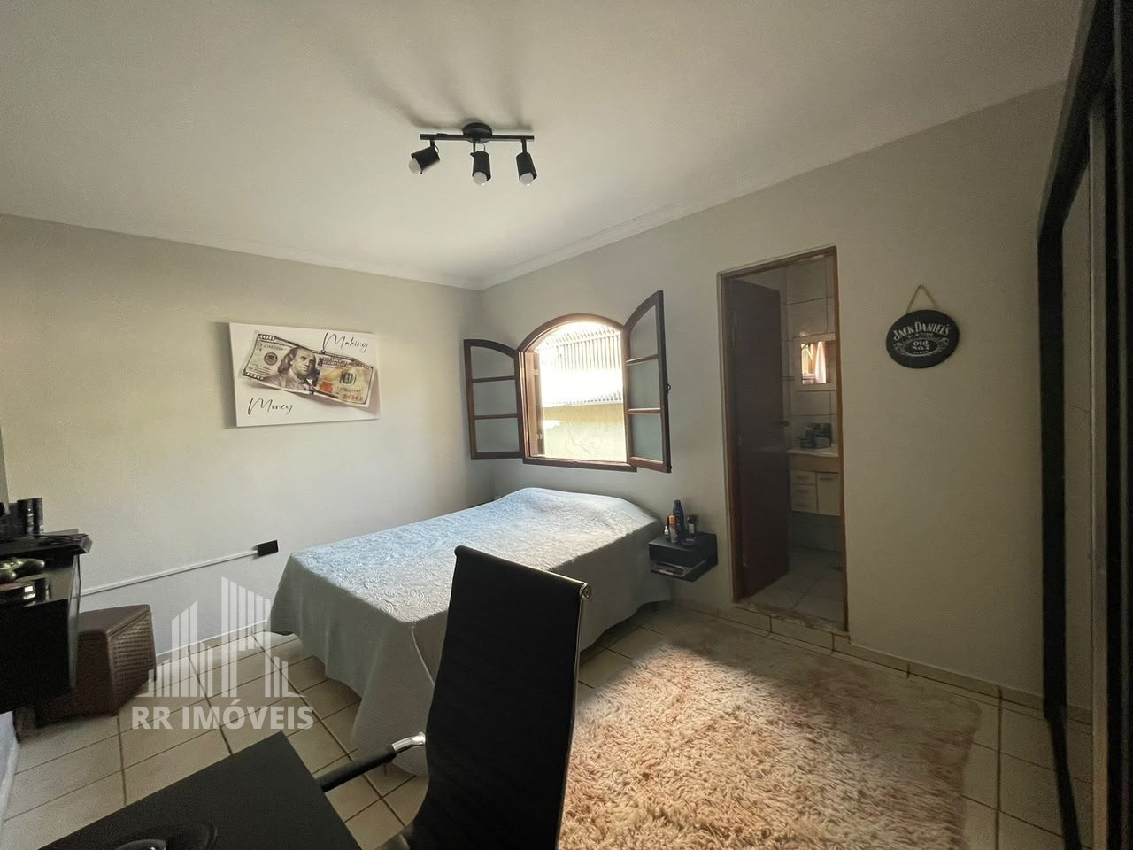 Casa, 3 quartos, 242 m² - Foto 27