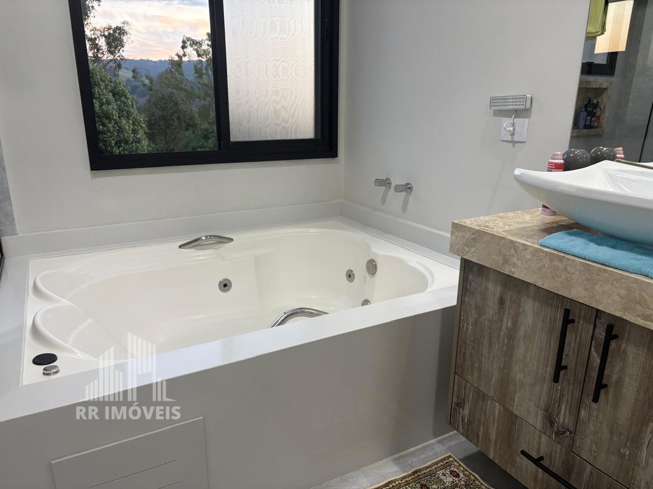 Casa, 3 quartos, 240 m² - Foto 24
