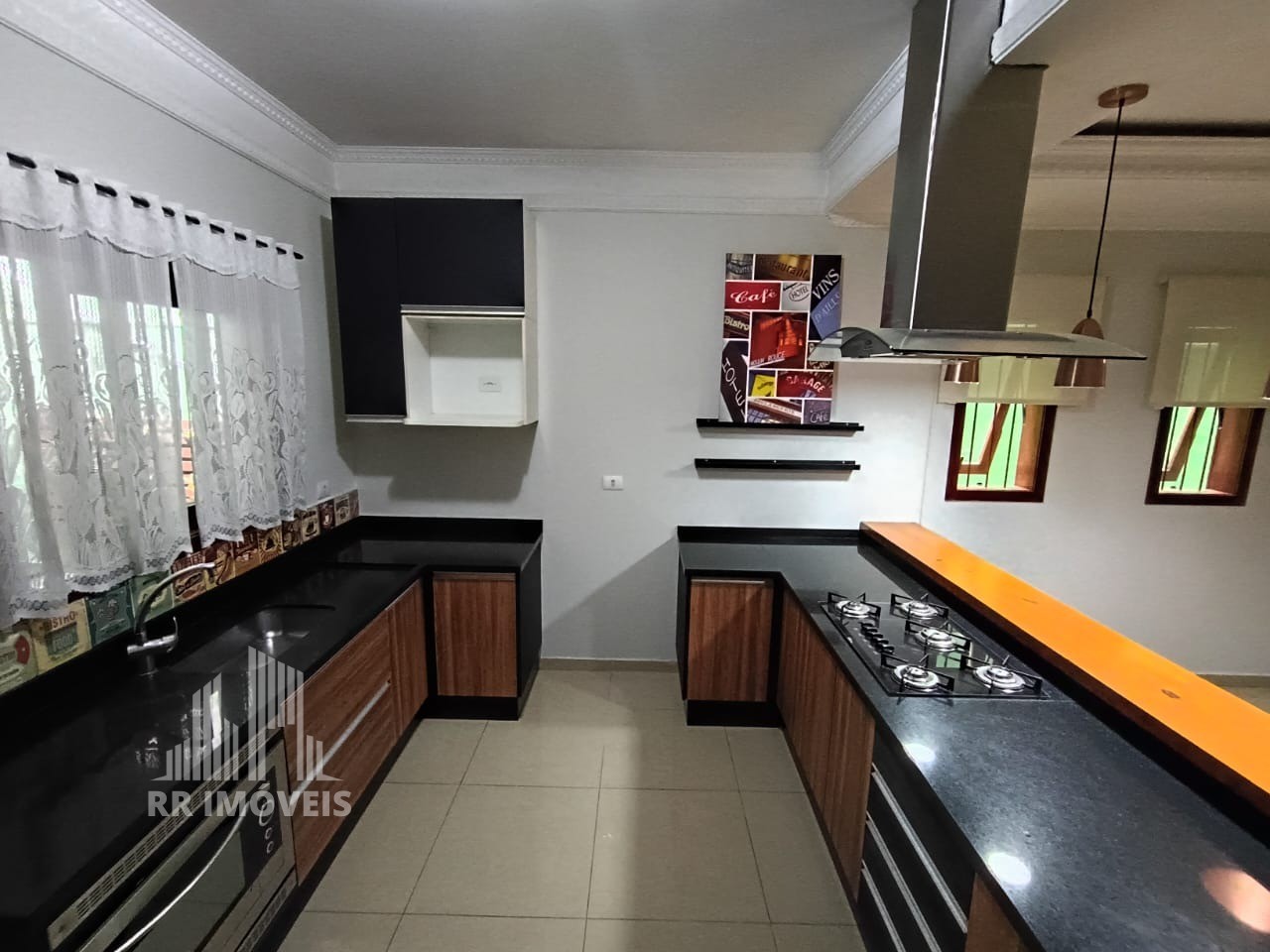 Casa, 3 quartos, 176 m² - Foto 2