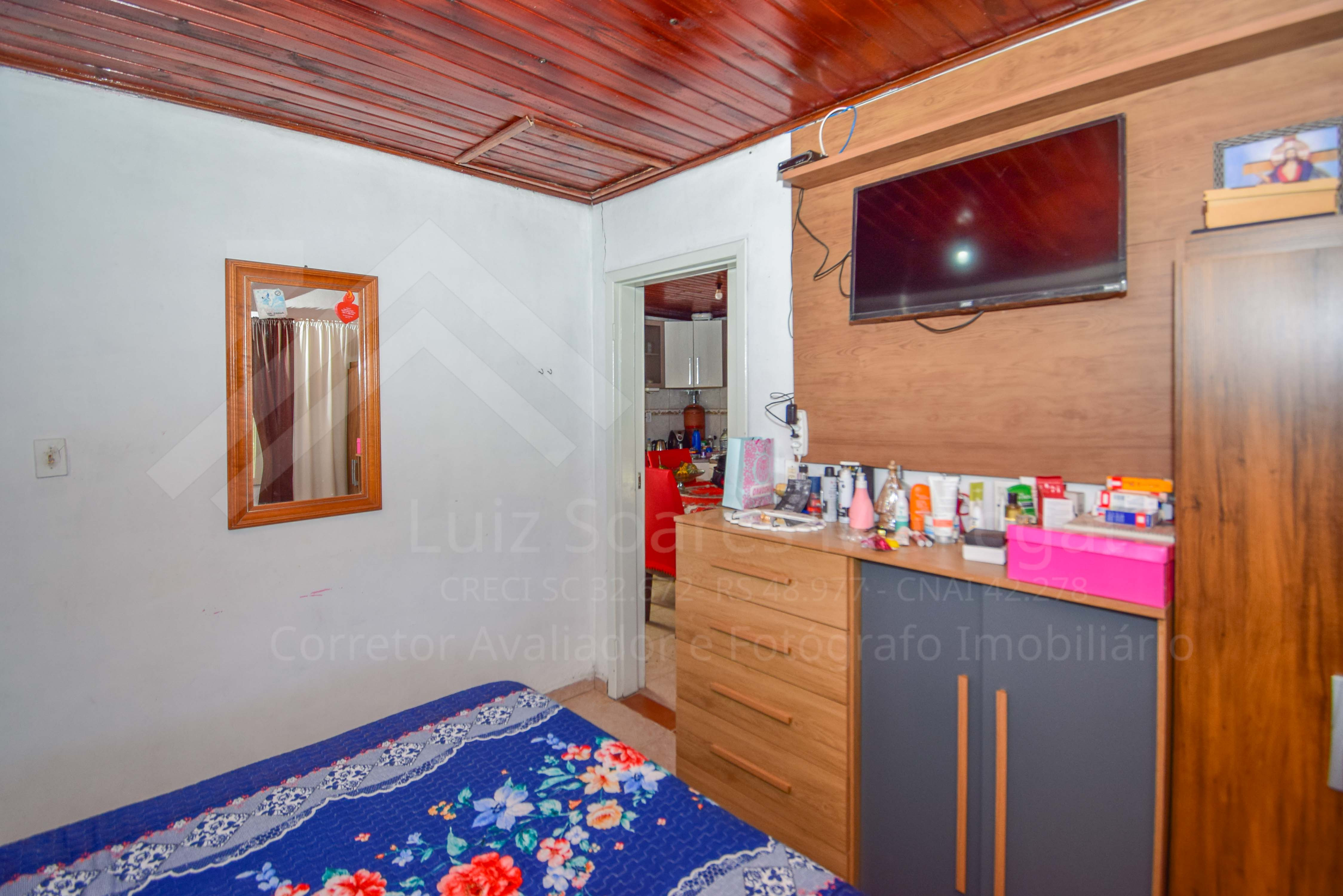 Casa à venda com 2 quartos, 110m² - Foto 5