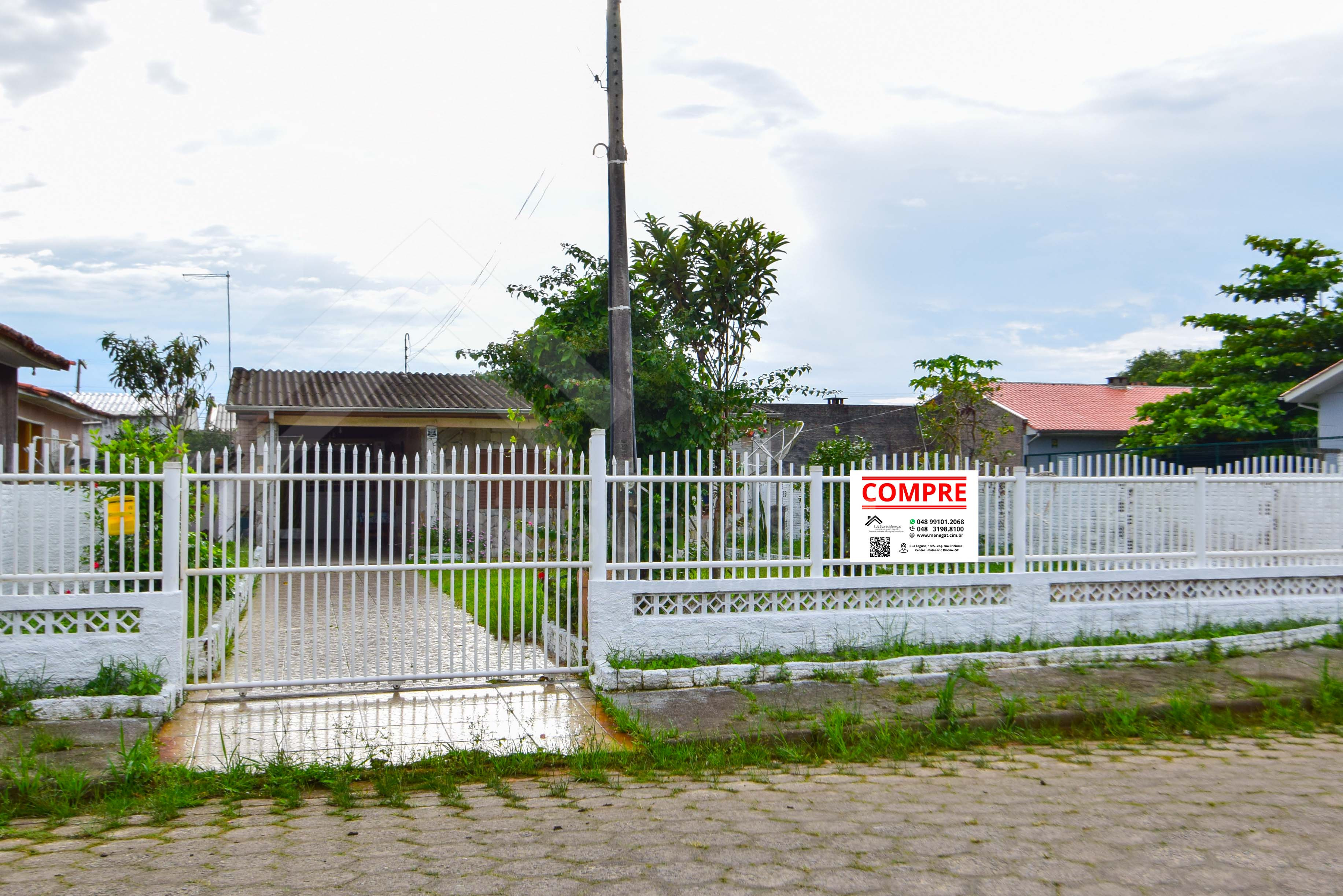 Casa à venda com 3 quartos, 143m² - Foto 2