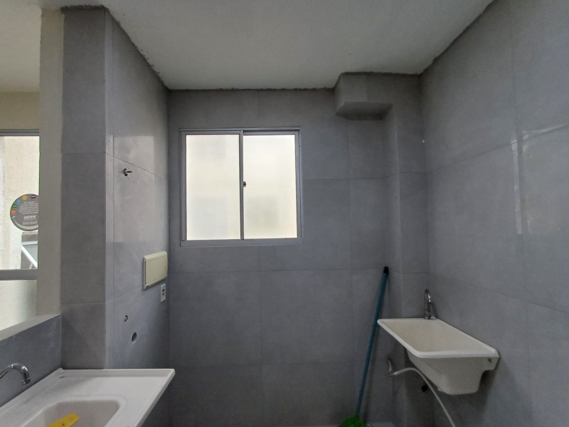 Apartamento à venda com 2 quartos, 41m² - Foto 11