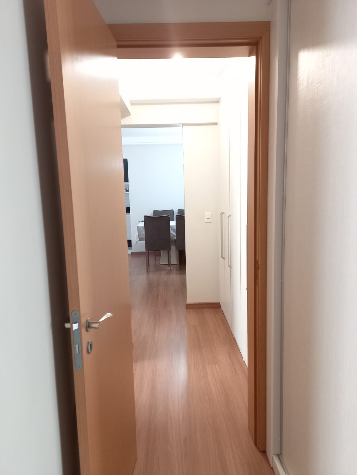 Apartamento à venda com 2 quartos, 69m² - Foto 4