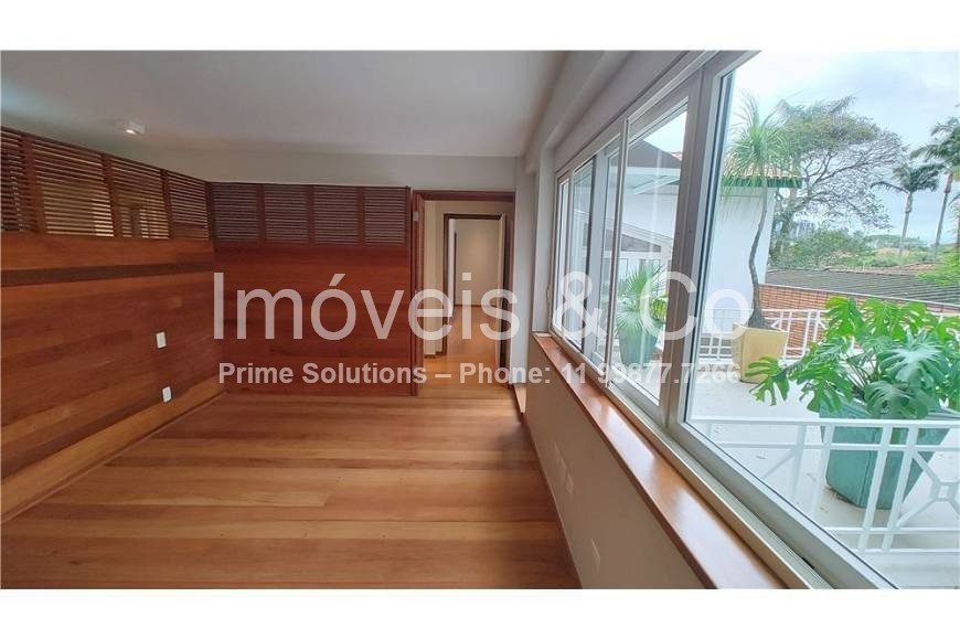 Casa para alugar com 3 quartos, 450m² - Foto 57