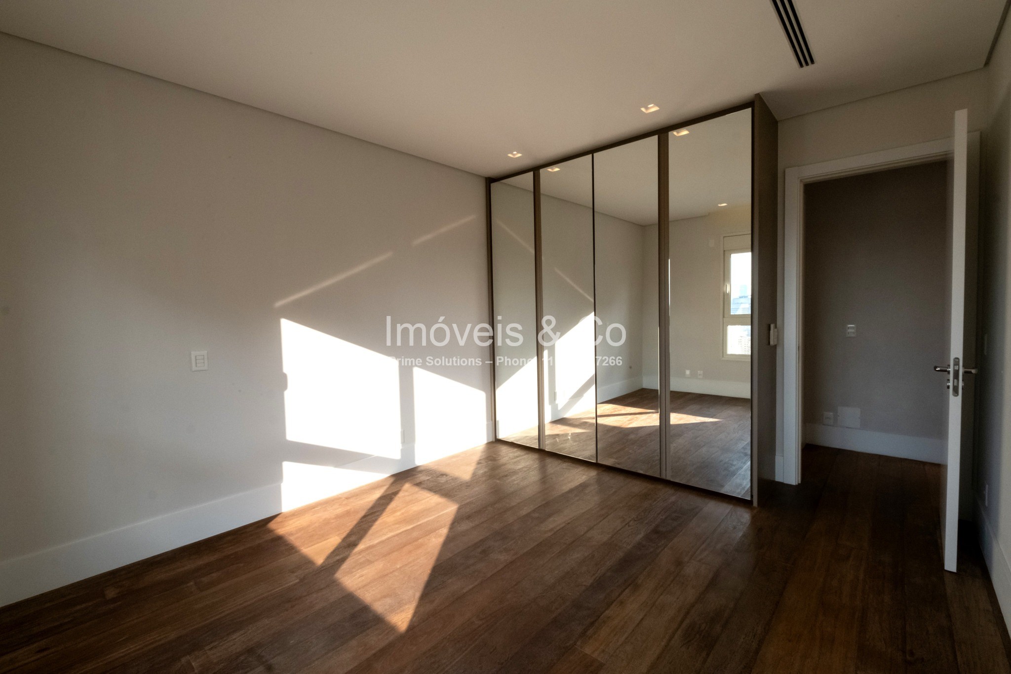 Apartamento à venda com 4 quartos, 274m² - Foto 26