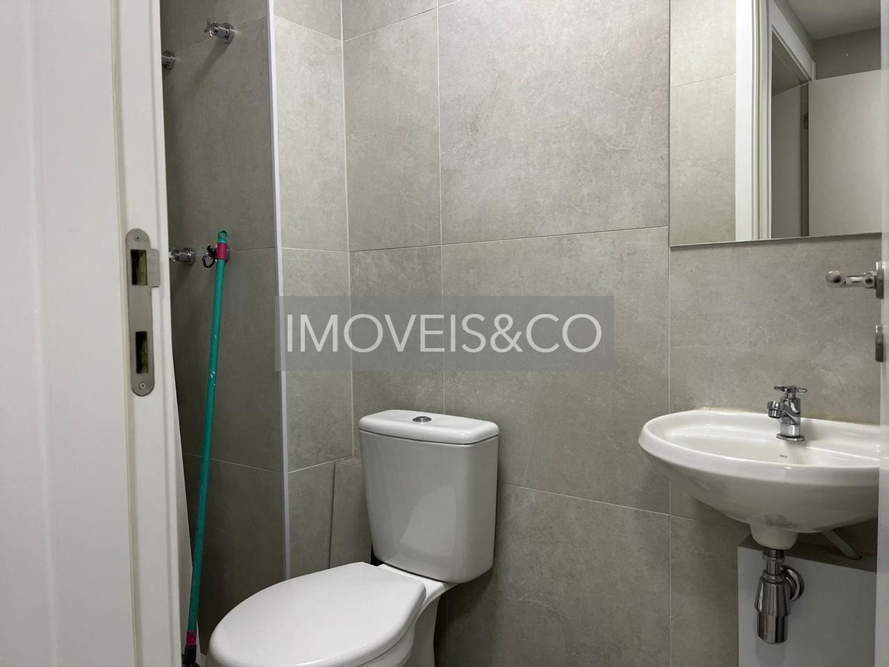 Apartamento à venda com 3 quartos, 149m² - Foto 17