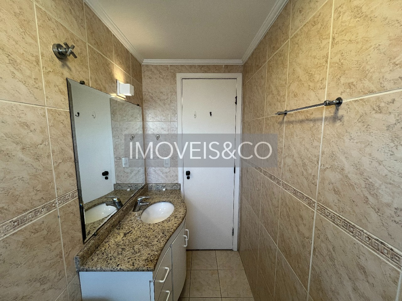 Apartamento para alugar com 4 quartos, 130m² - Foto 18