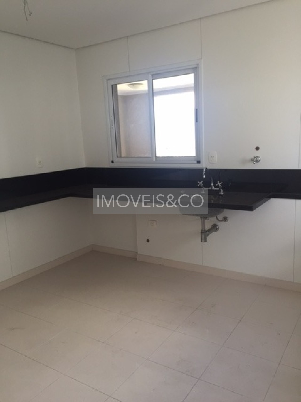 Apartamento à venda com 4 quartos, 425m² - Foto 11