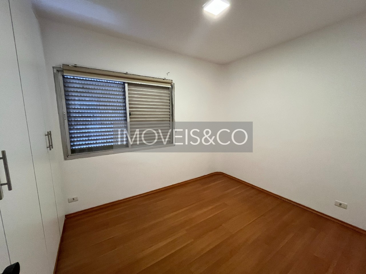 Apartamento para alugar com 4 quartos, 130m² - Foto 8