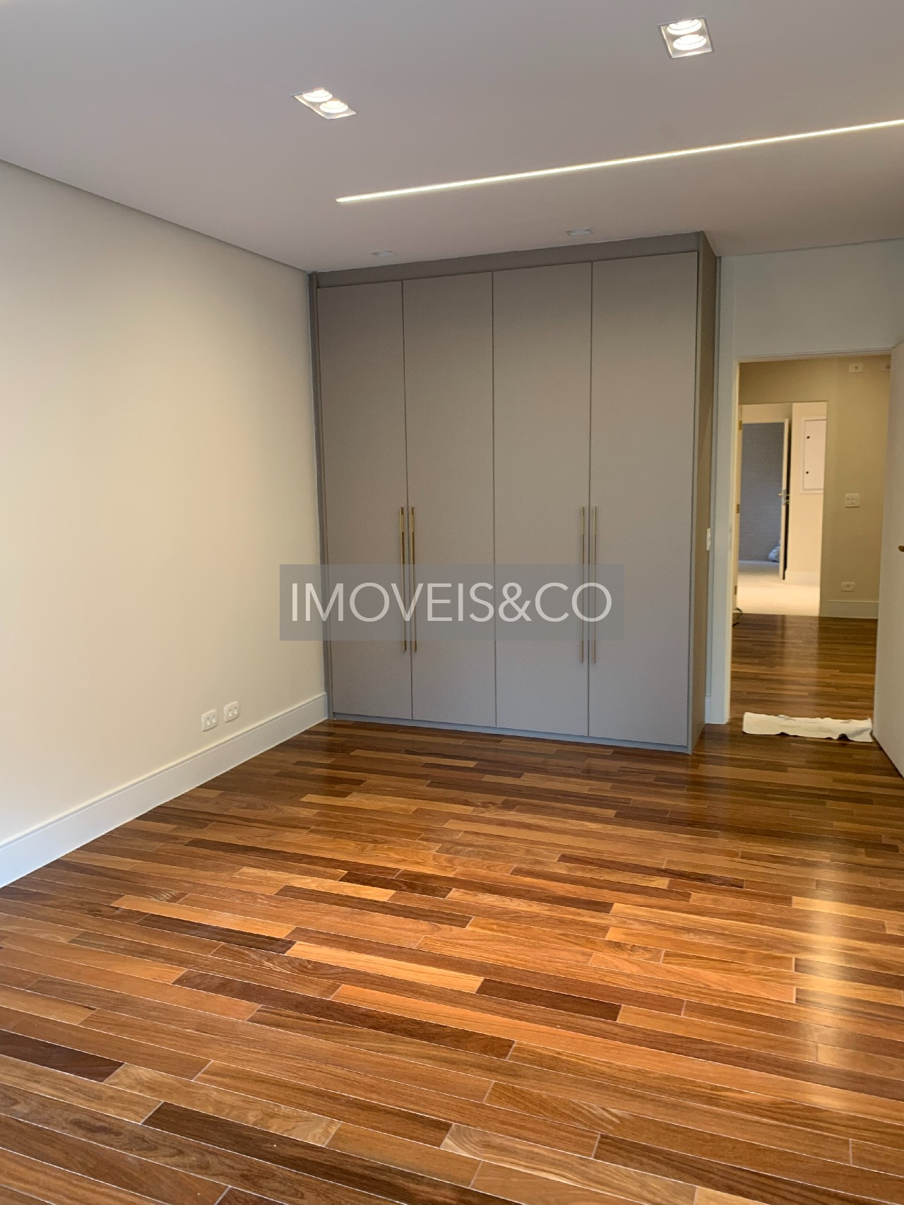 Apartamento para alugar com 4 quartos, 541m² - Foto 17