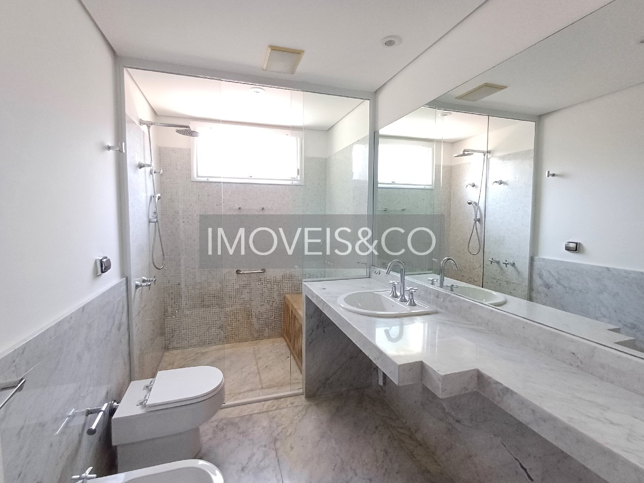 Apartamento para alugar com 4 quartos, 360m² - Foto 14