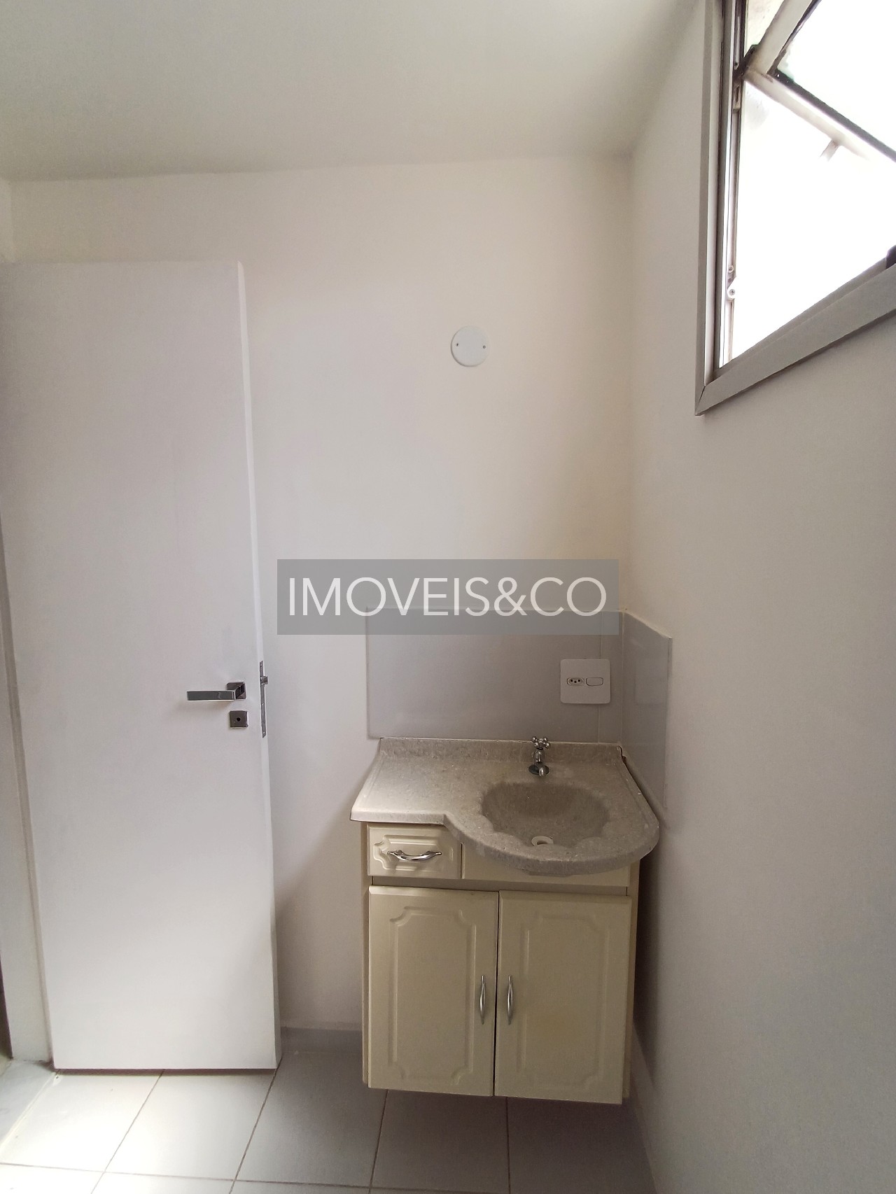 Apartamento para alugar com 3 quartos, 132m² - Foto 9