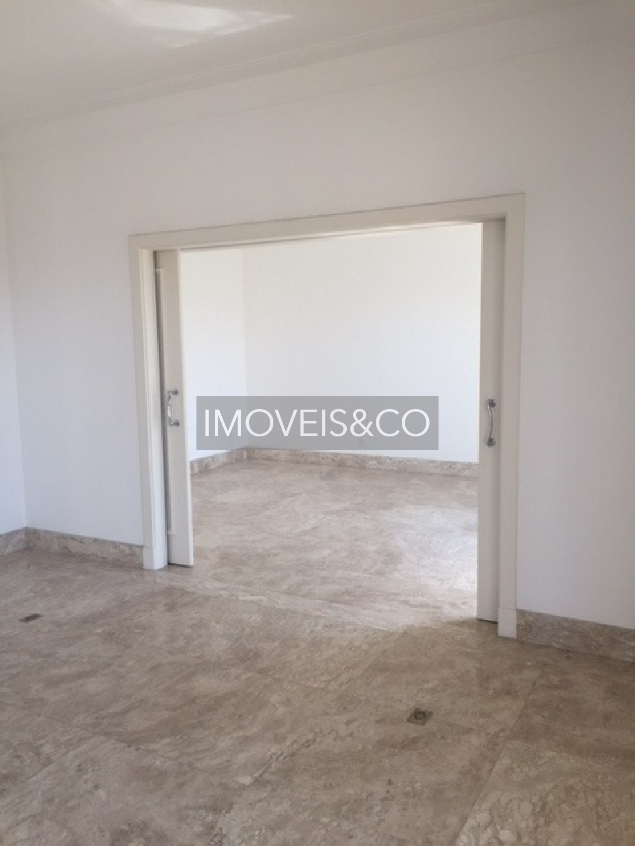 Apartamento à venda com 4 quartos, 425m² - Foto 8