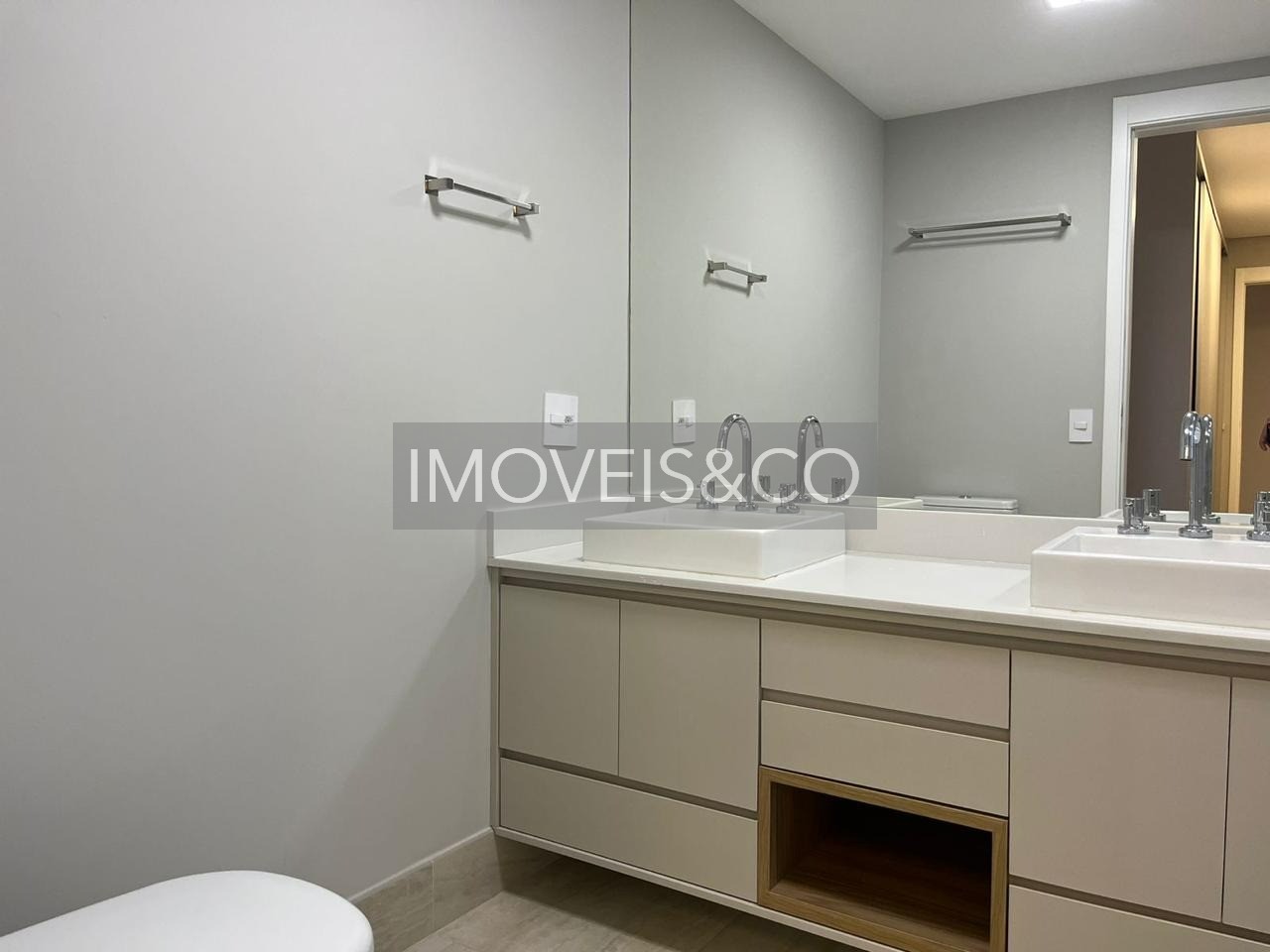 Apartamento à venda com 3 quartos, 149m² - Foto 19