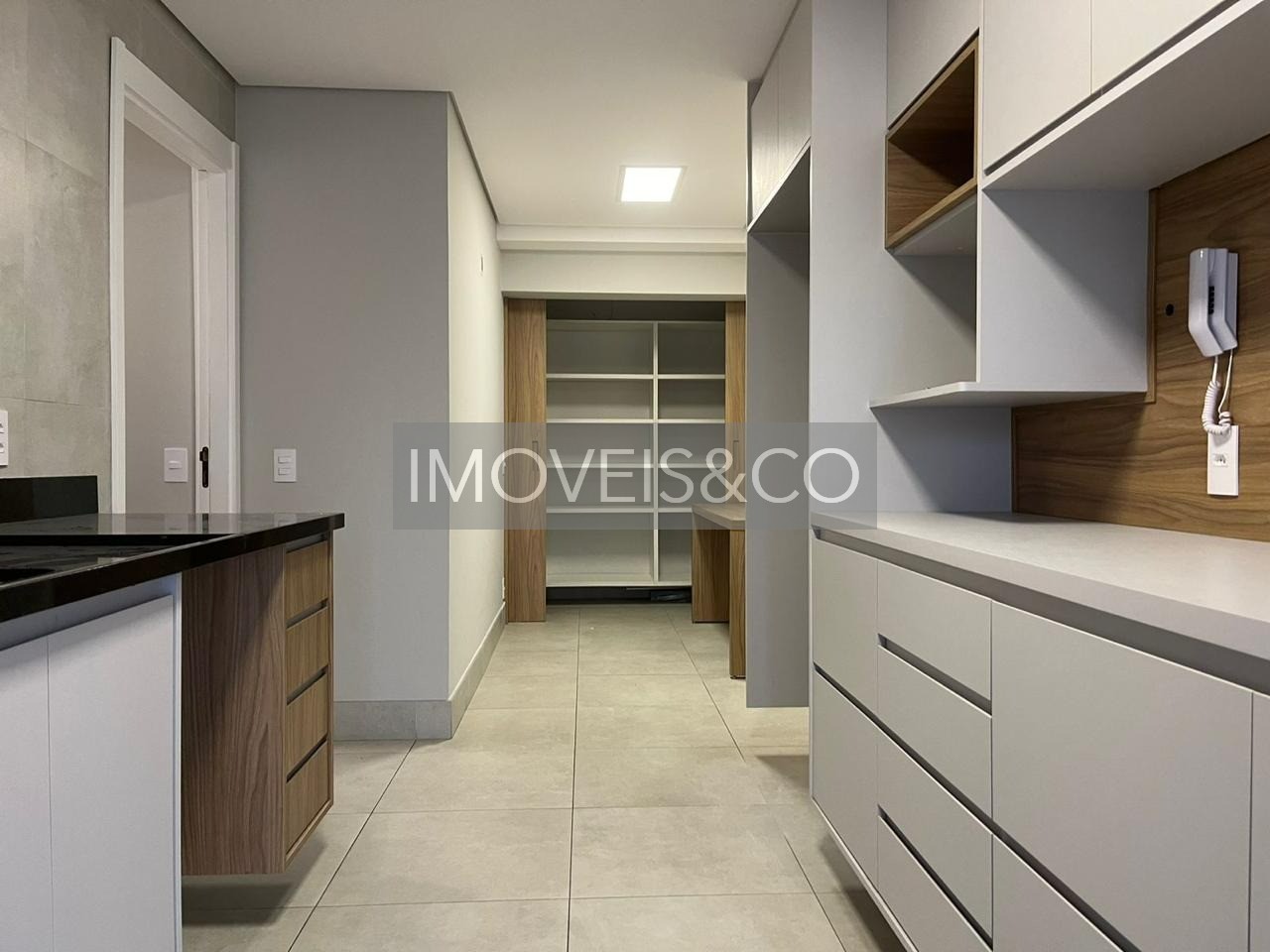 Apartamento à venda com 3 quartos, 149m² - Foto 12