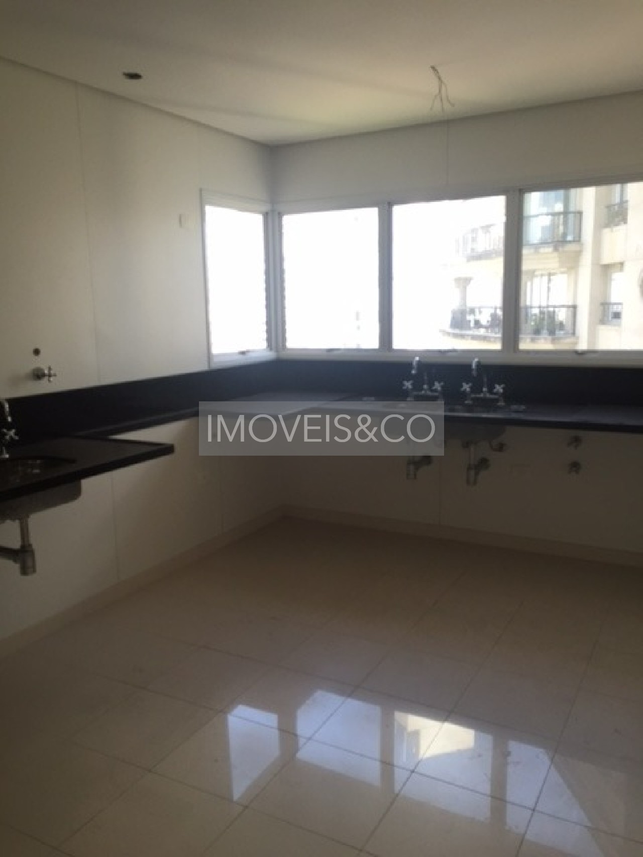 Apartamento à venda com 4 quartos, 425m² - Foto 12