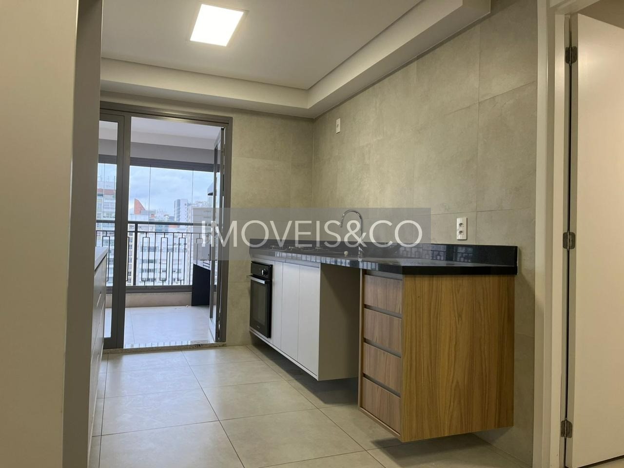 Apartamento à venda com 3 quartos, 149m² - Foto 11