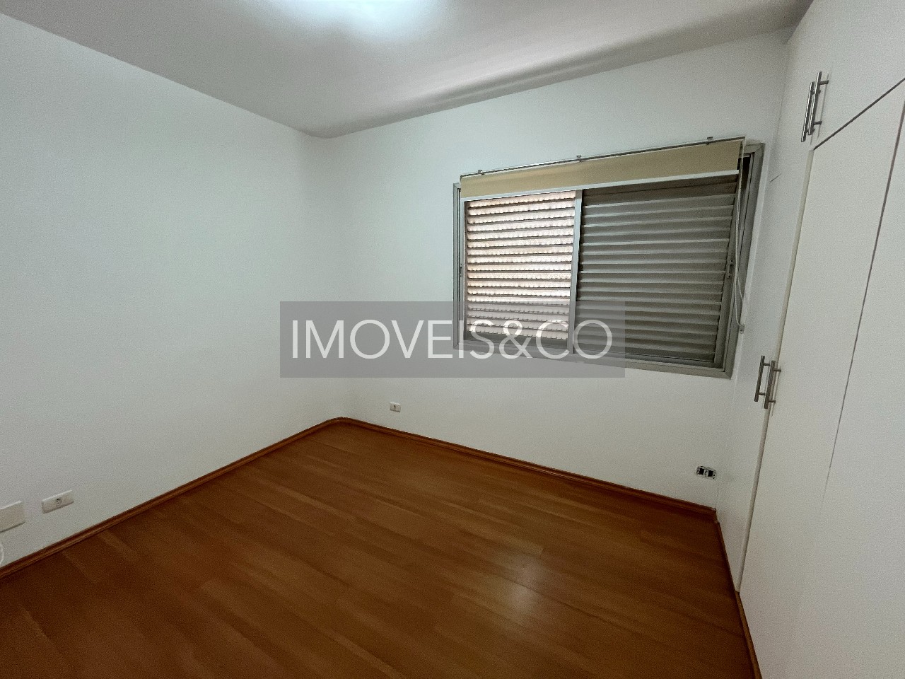 Apartamento para alugar com 4 quartos, 130m² - Foto 11