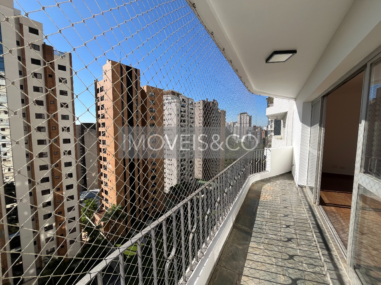 Apartamento para alugar com 4 quartos, 130m² - Foto 3