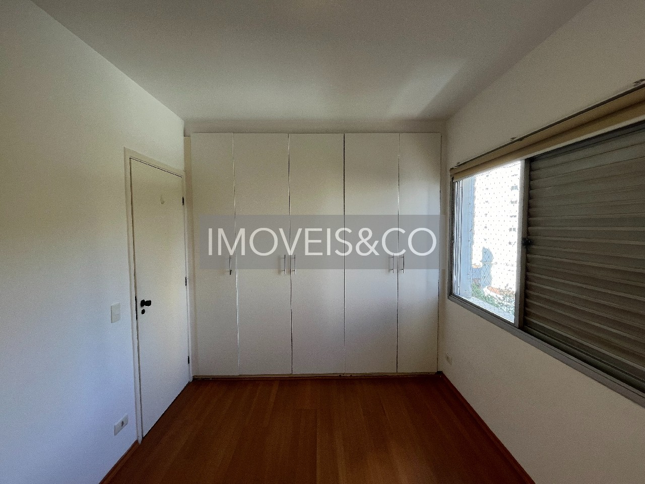 Apartamento para alugar com 4 quartos, 130m² - Foto 10