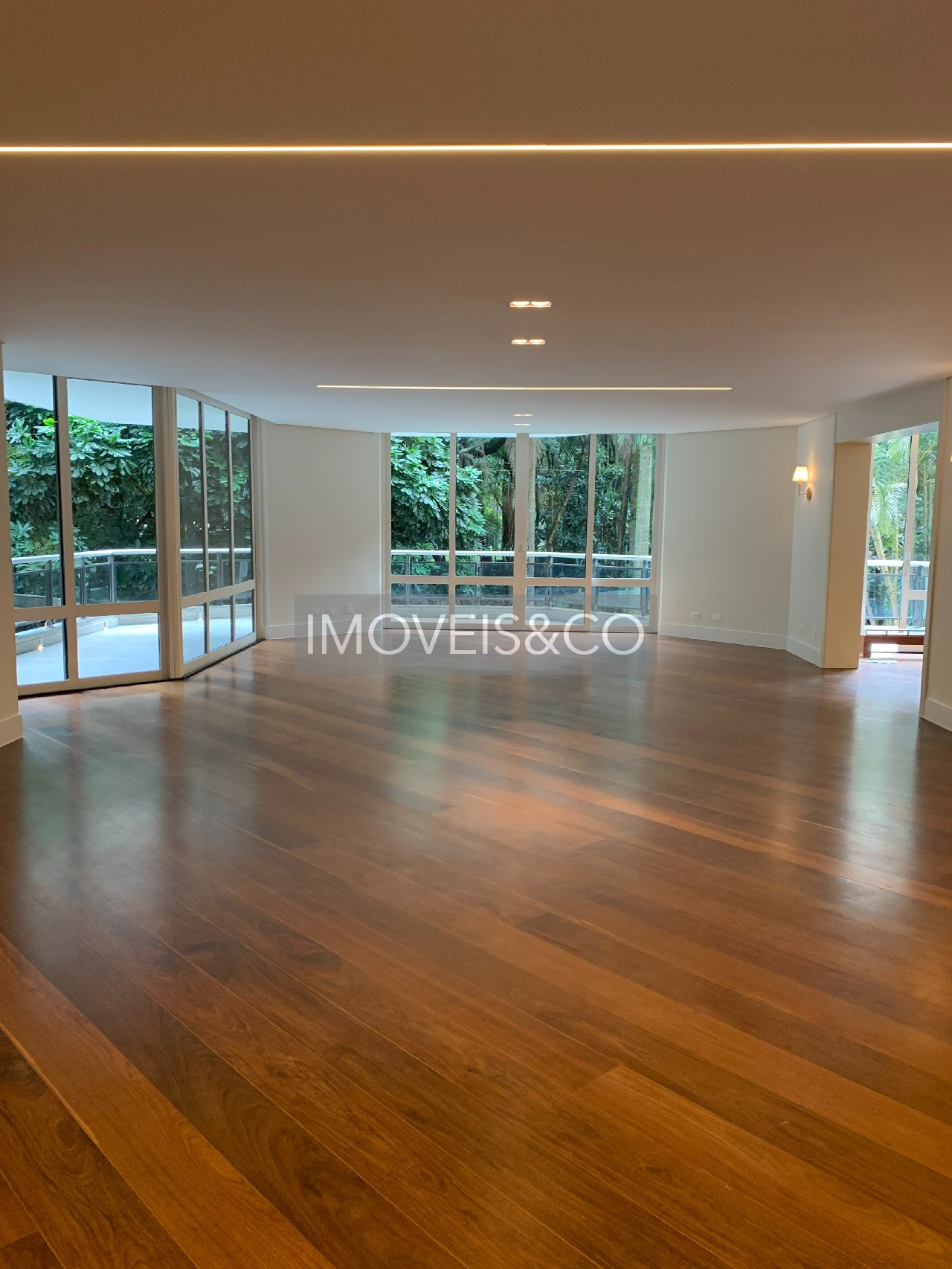 Apartamento para alugar com 4 quartos, 541m² - Foto 12