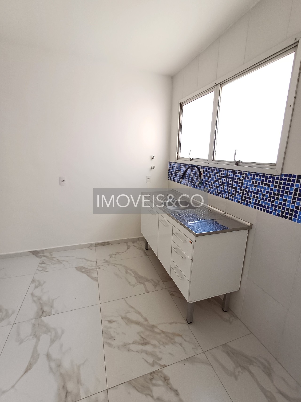 Apartamento para alugar com 3 quartos, 132m² - Foto 13