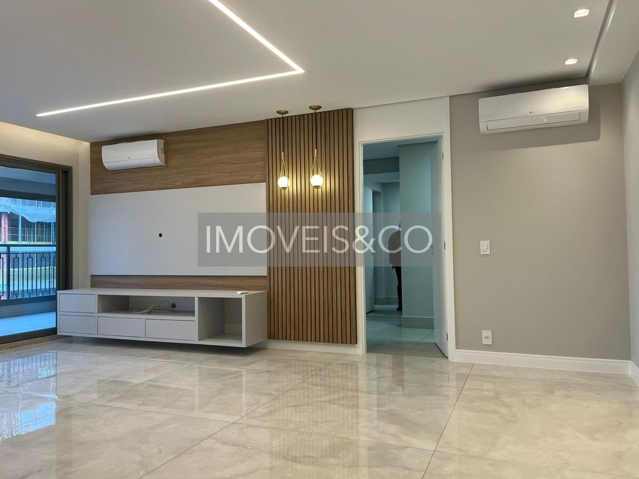 Apartamento à venda com 3 quartos, 149m² - Foto 7