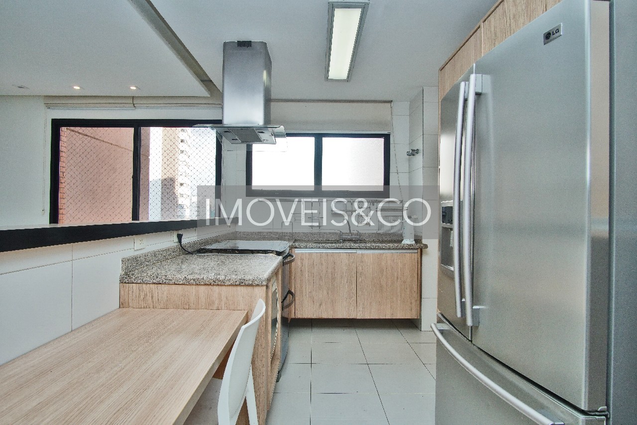 Apartamento à venda com 3 quartos, 184m² - Foto 15