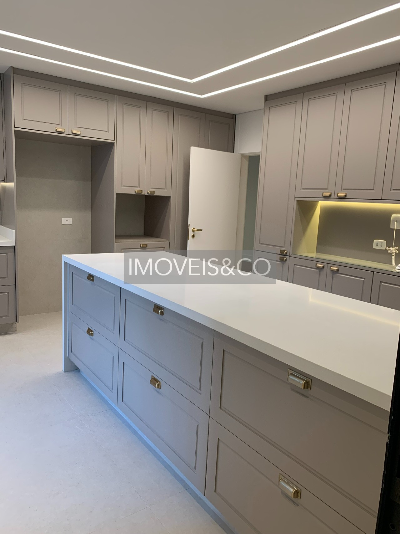 Apartamento para alugar com 4 quartos, 541m² - Foto 27