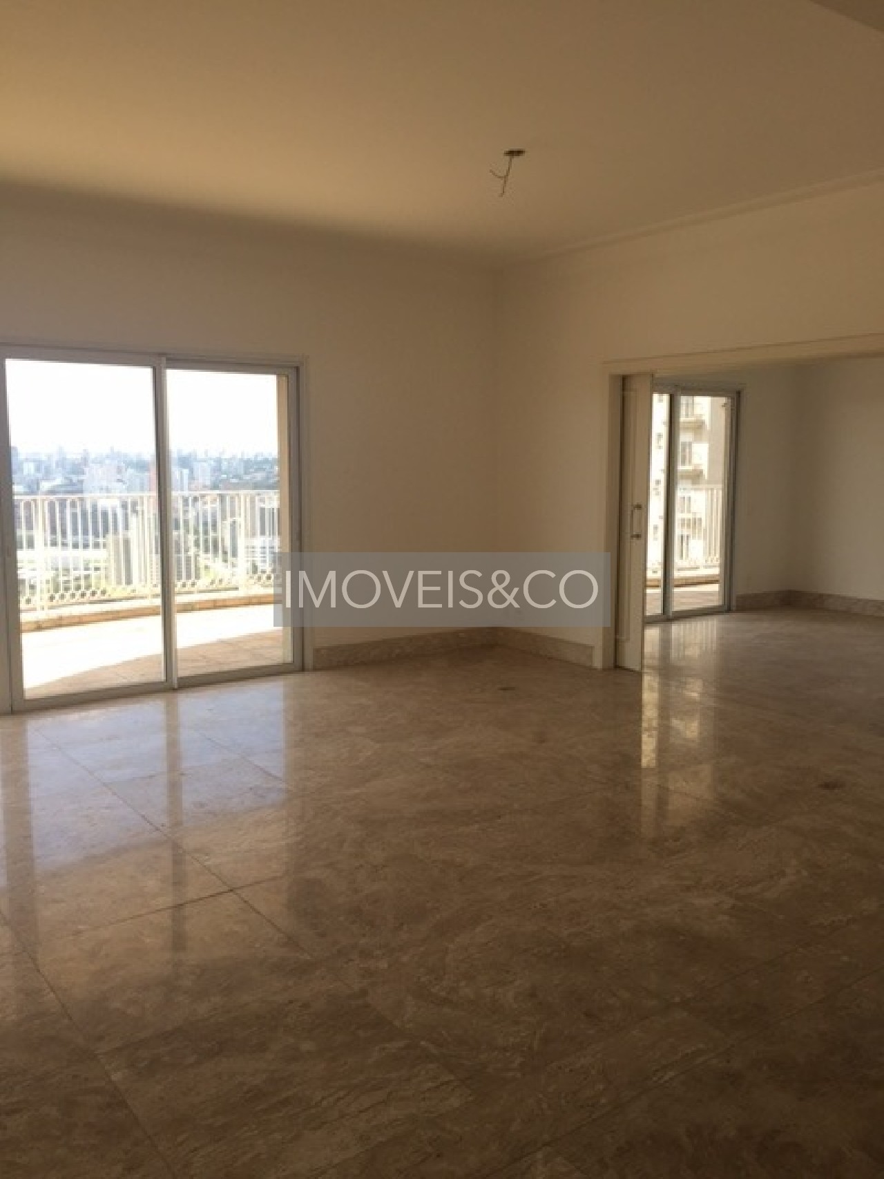 Apartamento à venda com 4 quartos, 425m² - Foto 1