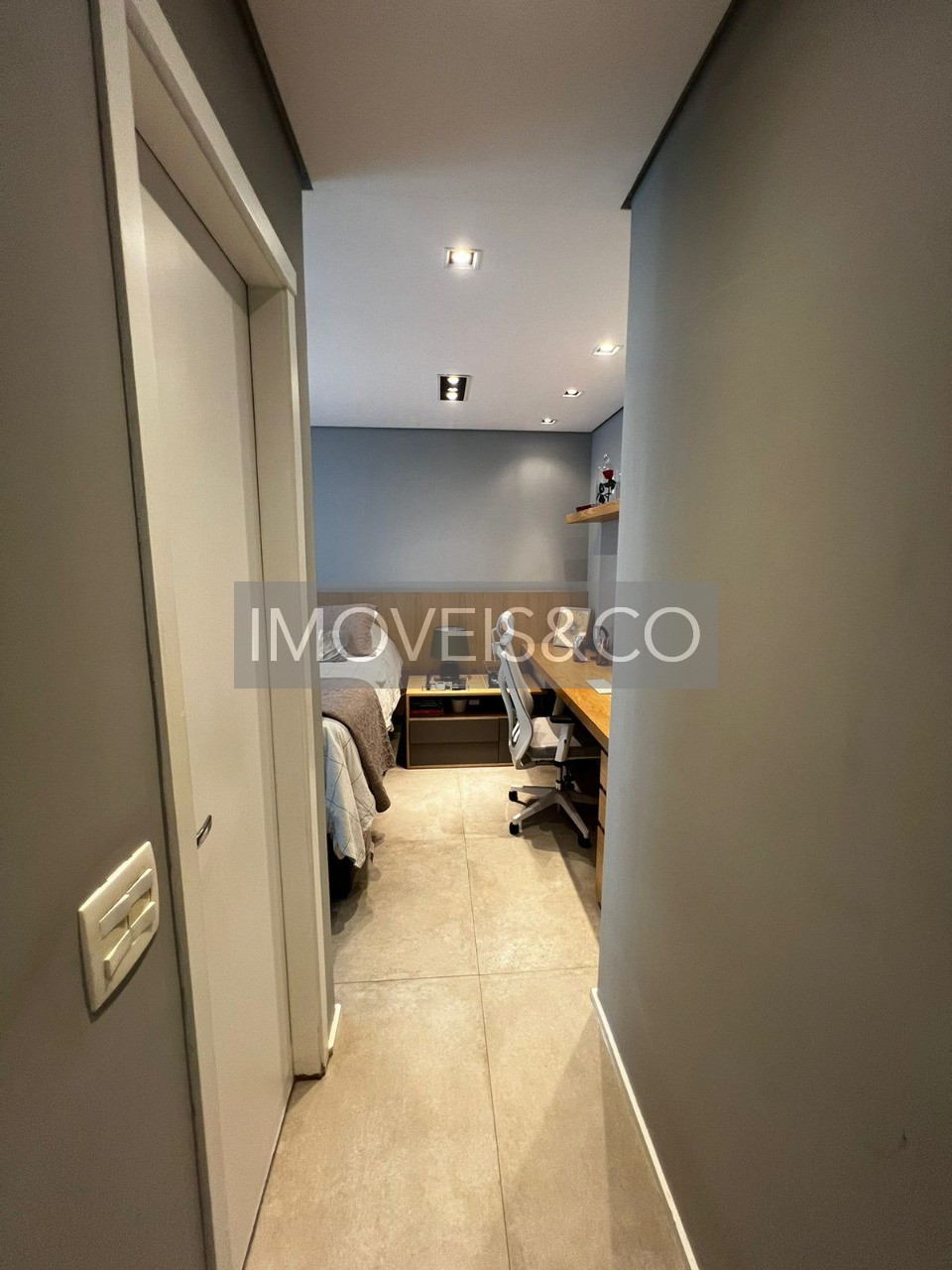 Apartamento à venda com 1 quarto, 68m² - Foto 32