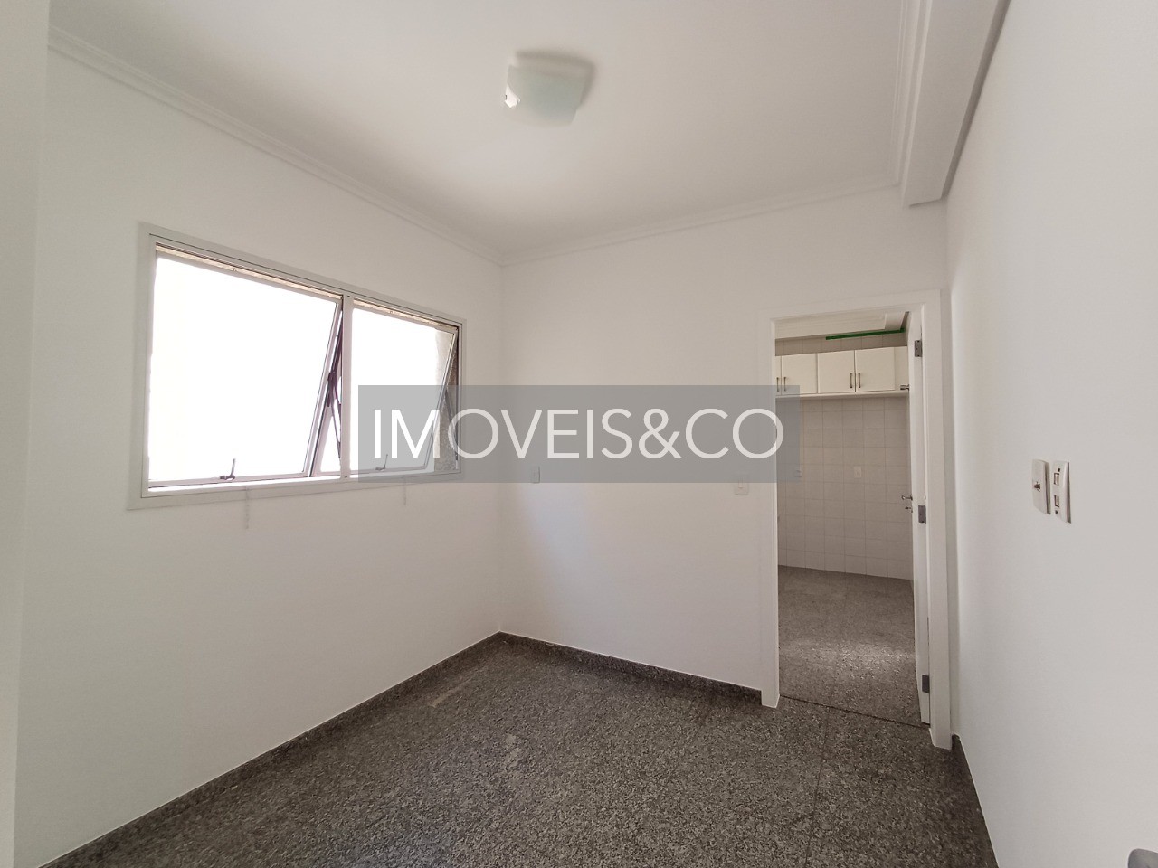 Apartamento à venda com 3 quartos, 222m² - Foto 38