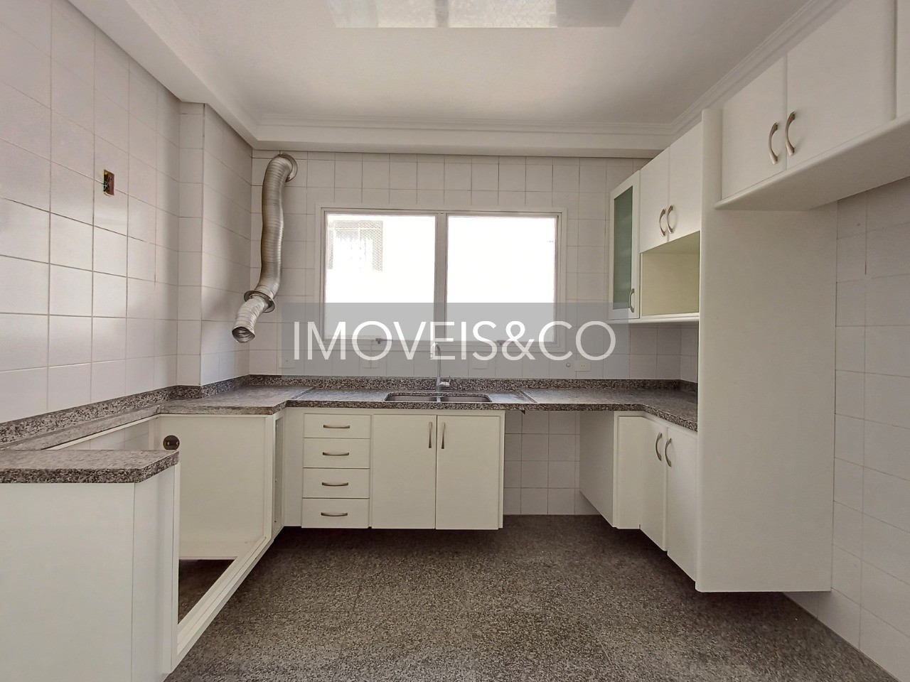 Apartamento à venda com 3 quartos, 222m² - Foto 41