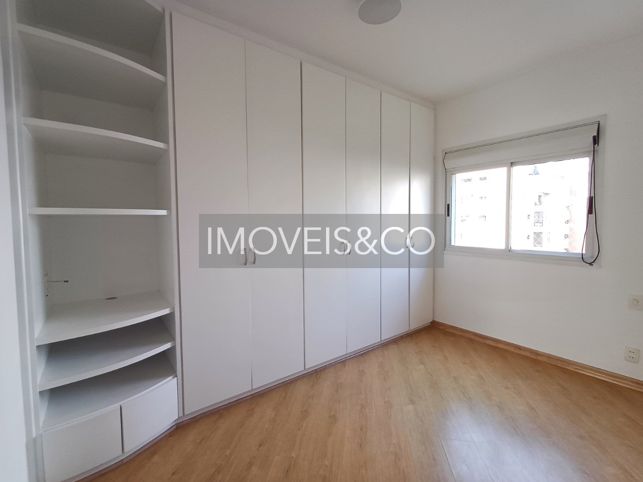 Apartamento à venda com 3 quartos, 222m² - Foto 29