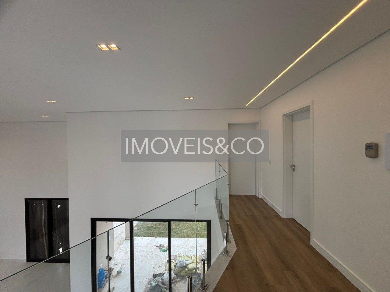 Casa à venda com 4 quartos, 328m² - Foto 13