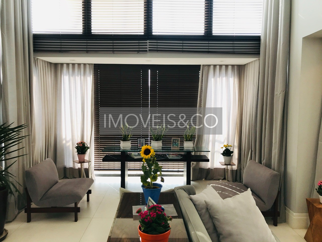 Cobertura, 3 quartos, 272 m² - Foto 1