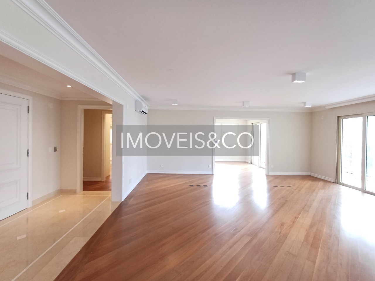 Apartamento, 3 quartos, 278 m² - Foto 1