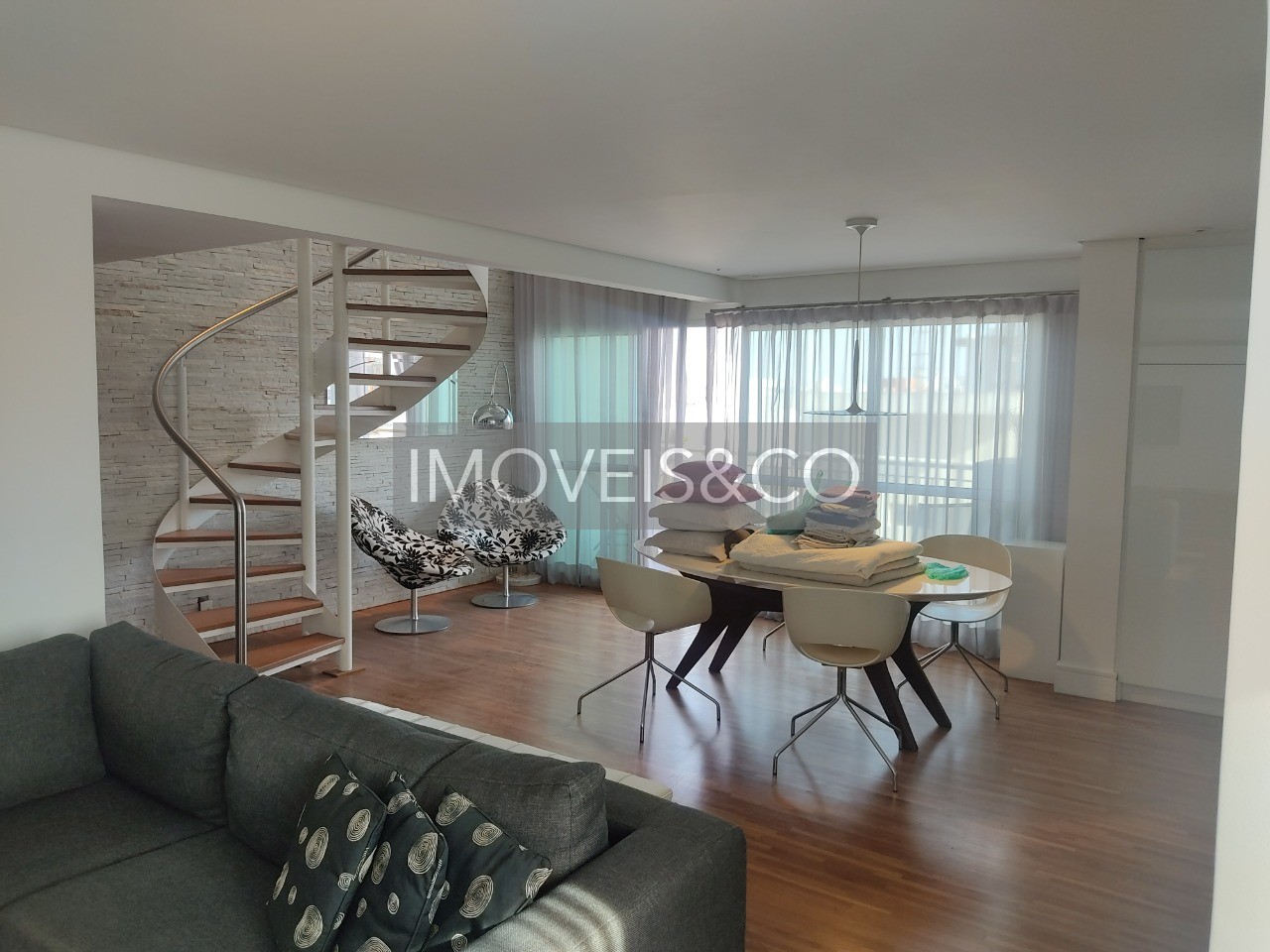Apartamento, 1 quarto, 104 m² - Foto 1