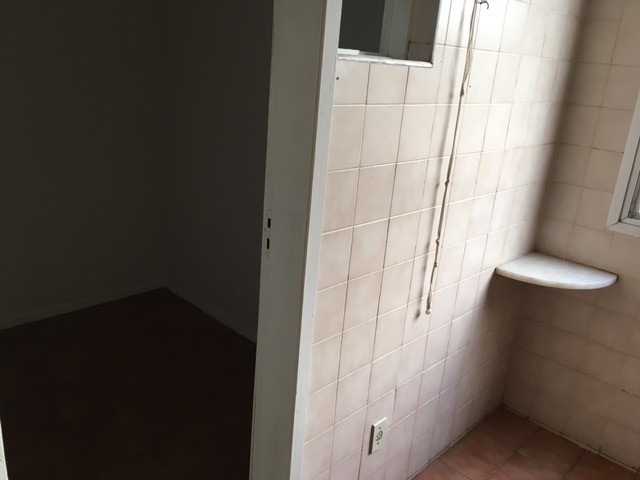 Apartamento à venda com 2 quartos, 80m² - Foto 11