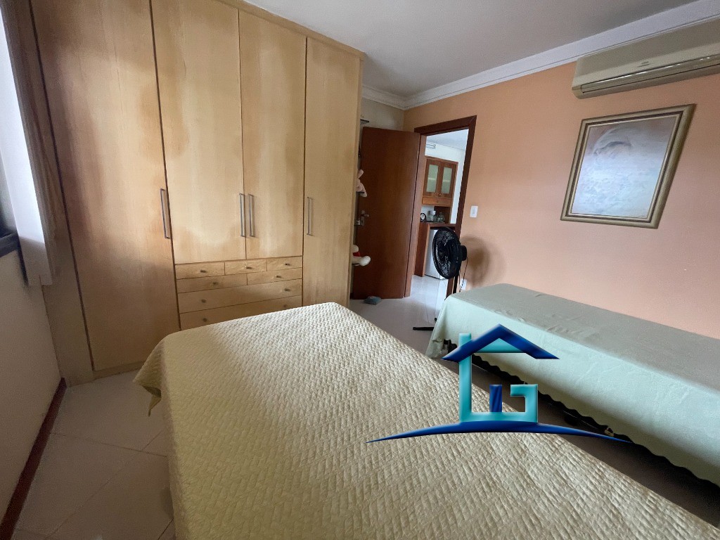 Casa à venda com 4 quartos, 274m² - Foto 16