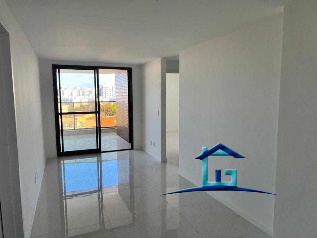 Apartamento à venda com 2 quartos, 73m² - Foto 3