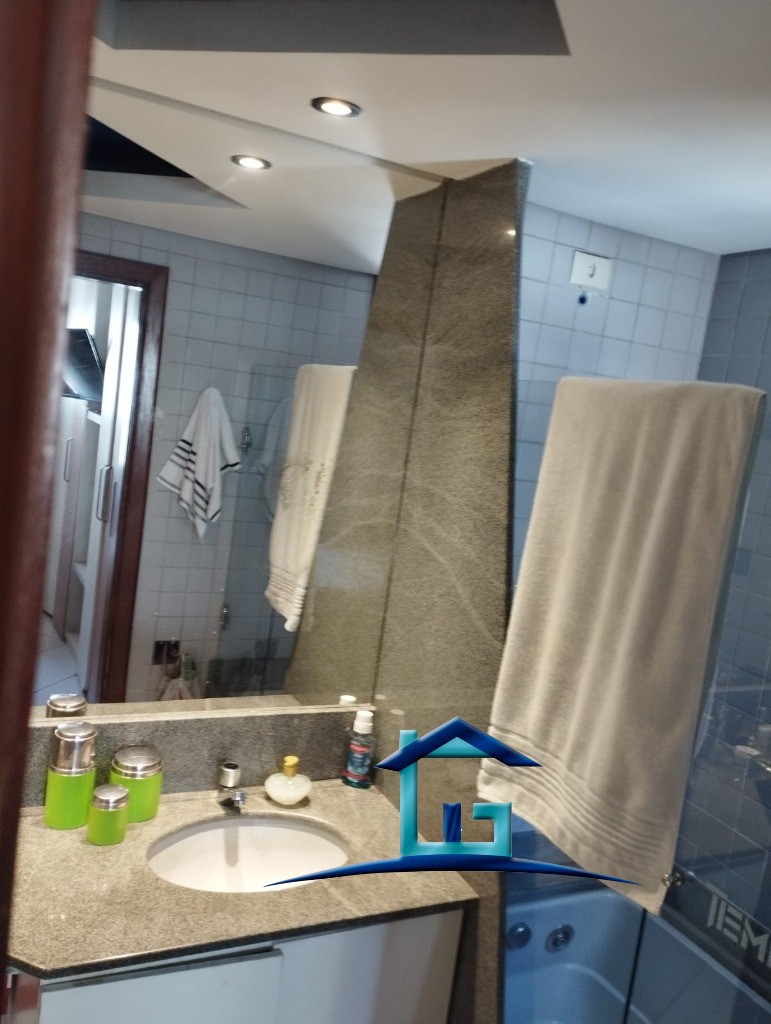 Apartamento à venda com 3 quartos, 159m² - Foto 21