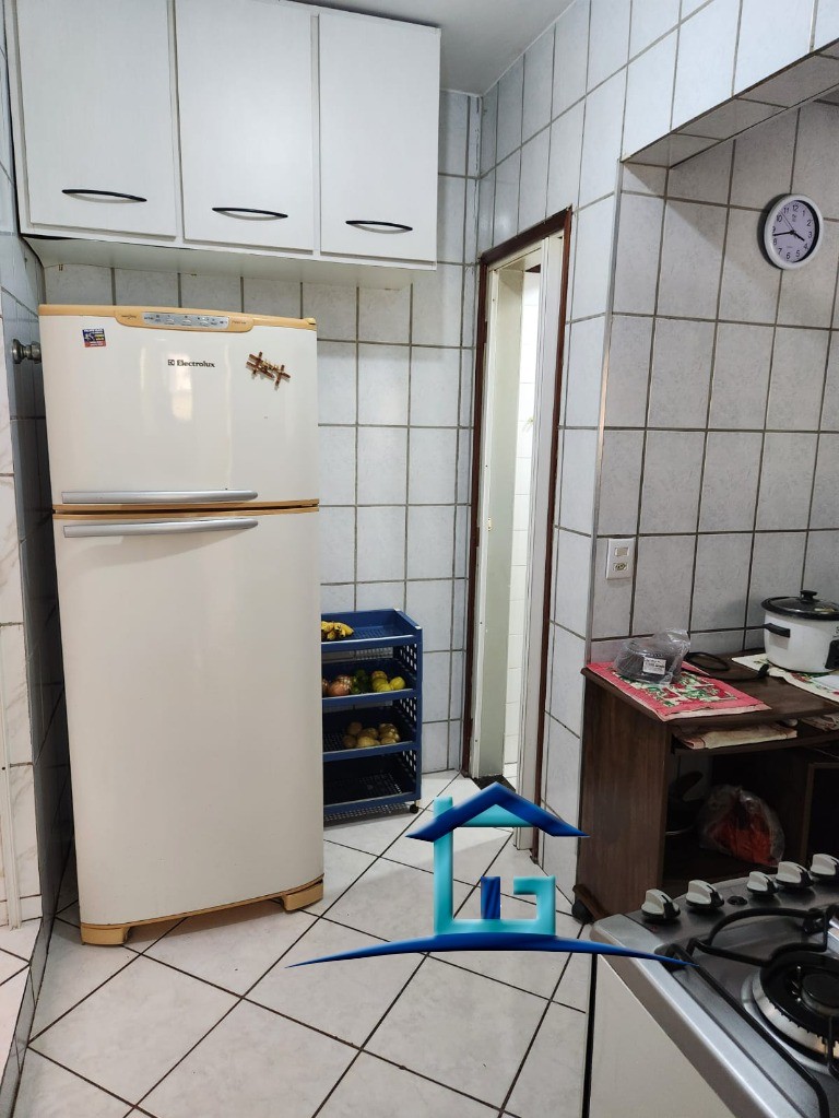 Apartamento à venda com 2 quartos, 65m² - Foto 12