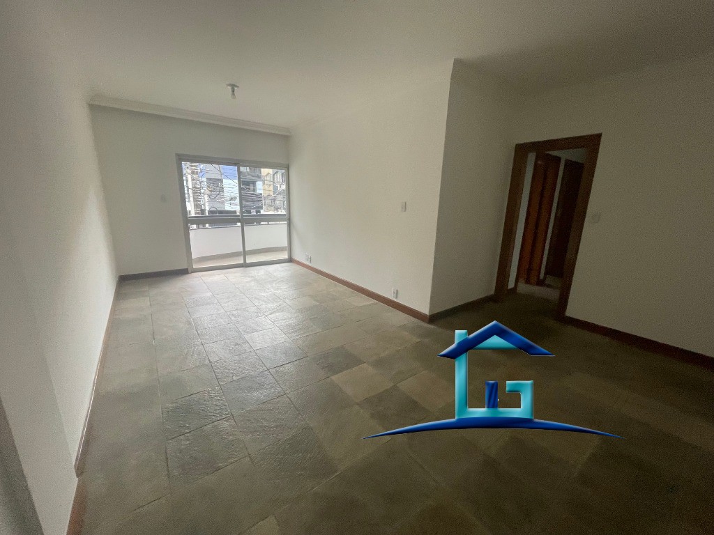 Apartamento à venda com 3 quartos, 135m² - Foto 1