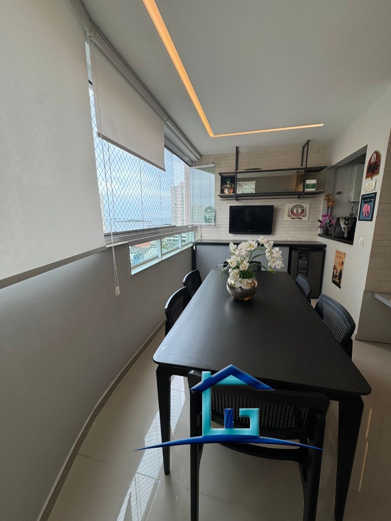 Apartamento à venda com 2 quartos, 68m² - Foto 7