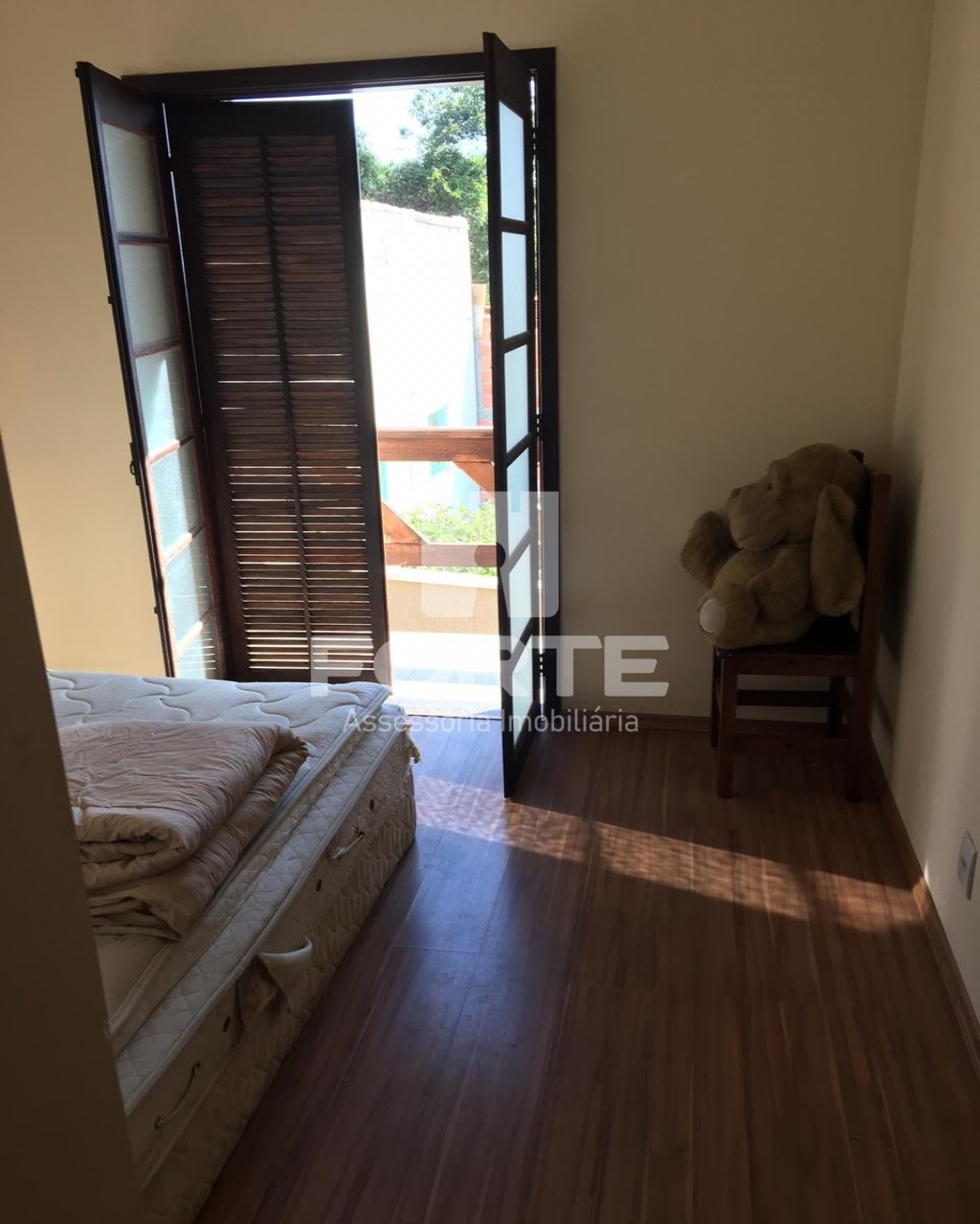 Casa à venda com 2 quartos, 82m² - Foto 5