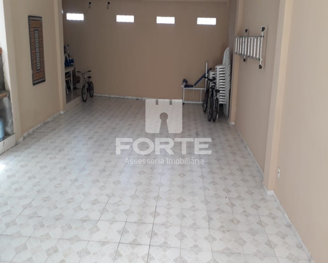 Casa à venda com 4 quartos, 150m² - Foto 8