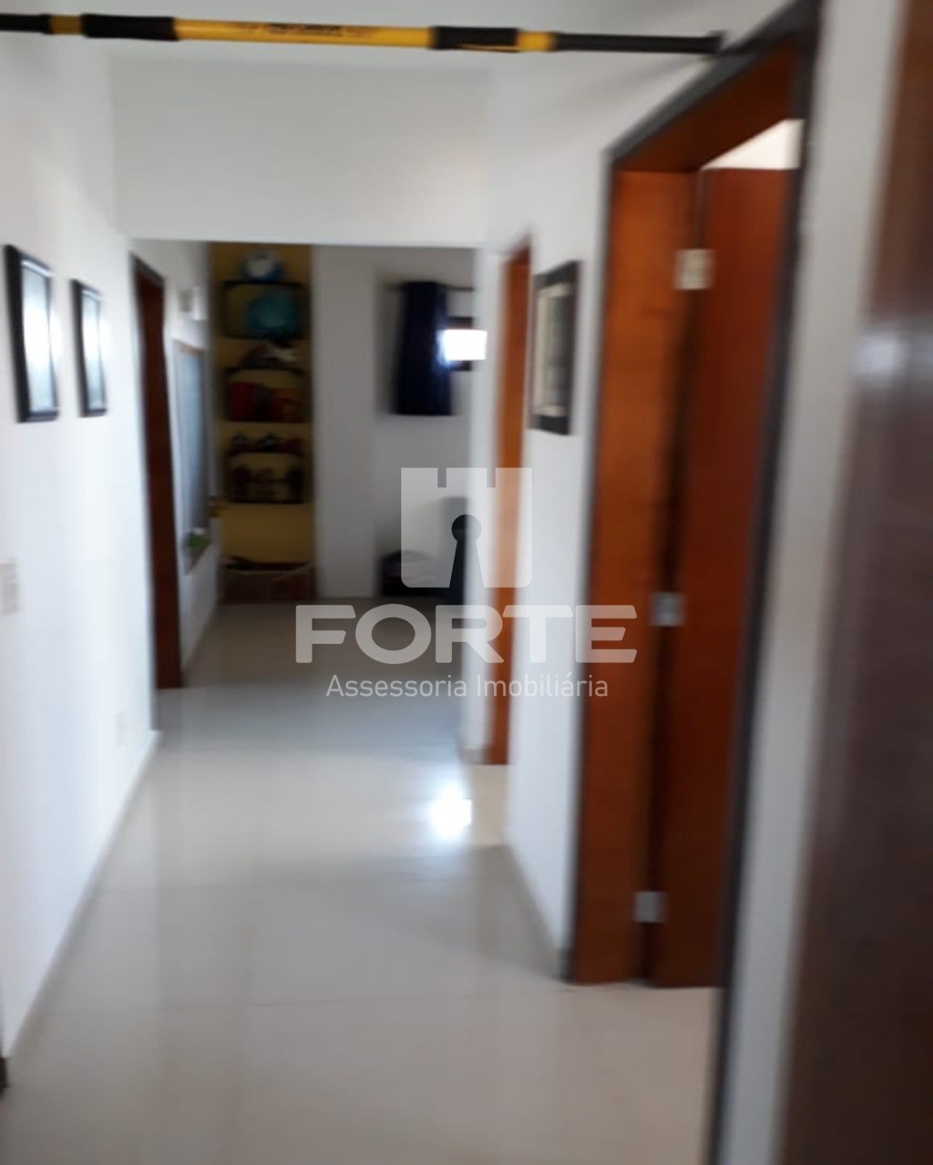 Casa à venda com 4 quartos, 150m² - Foto 17