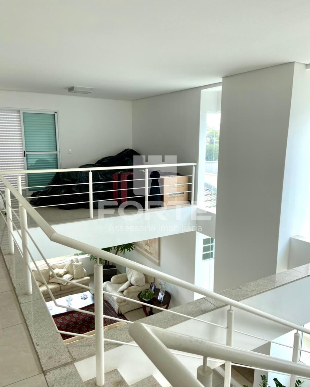 Casa à venda com 4 quartos, 348m² - Foto 11