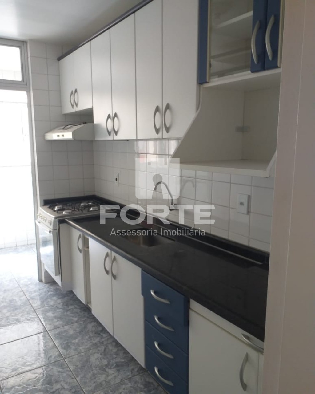 Apartamento à venda com 3 quartos, 103m² - Foto 29